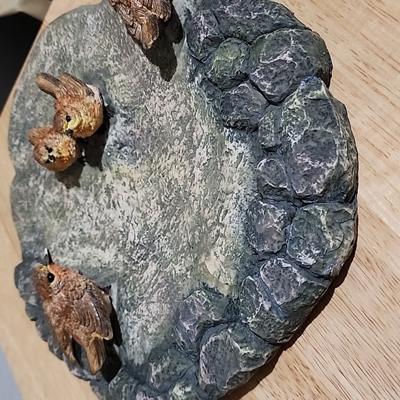 Bird bath with stone look ~12"x10" - Picture 7 of 7